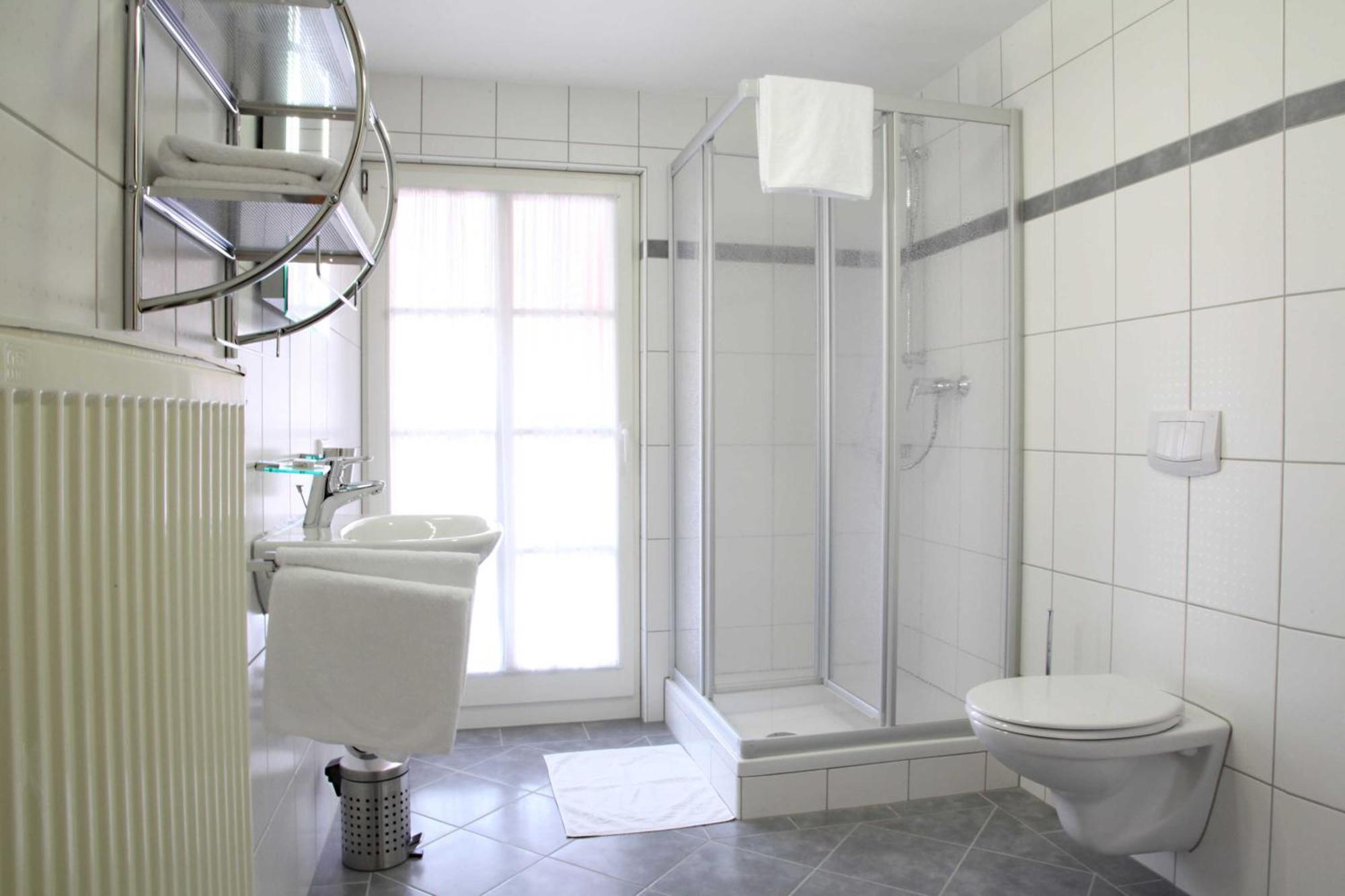 Hotel Garni Goldene Traube Bad Windsheim Luaran gambar