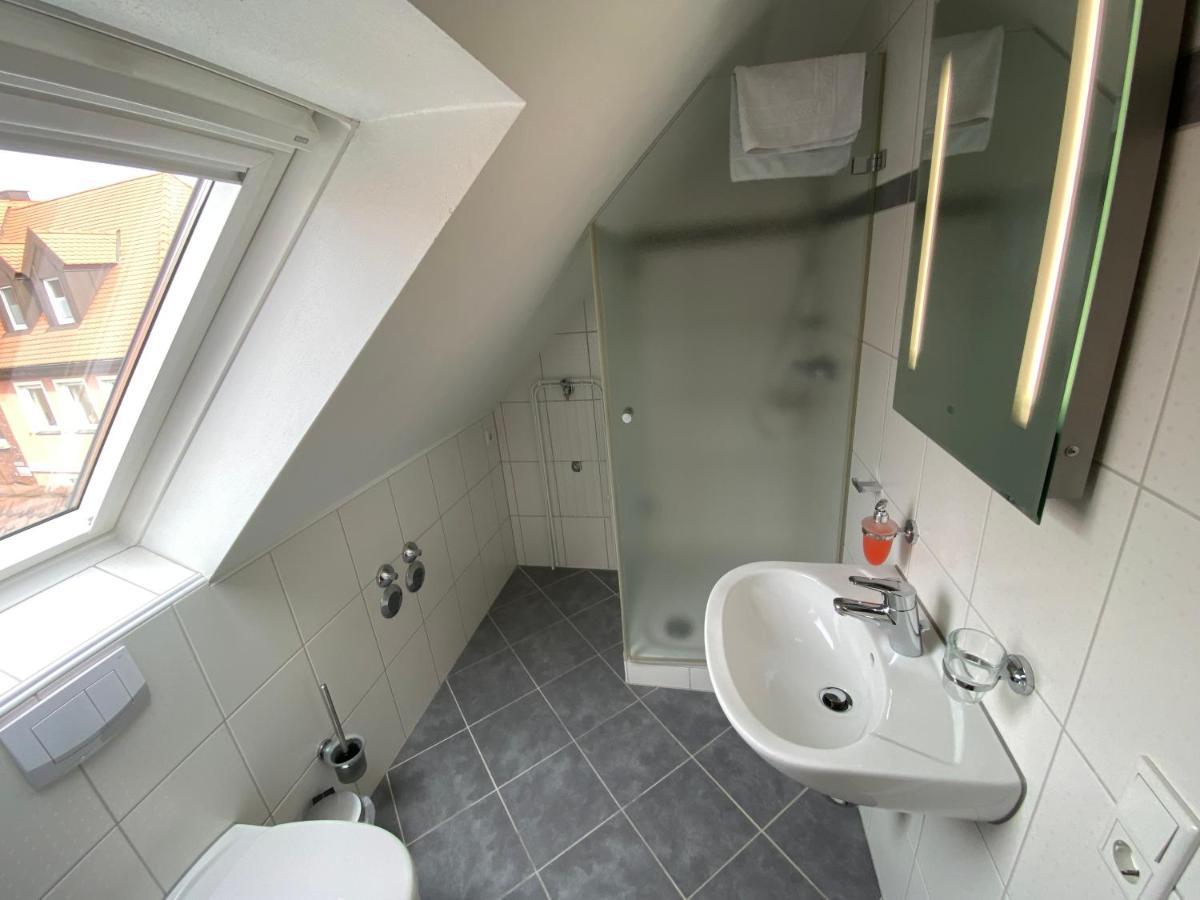 Hotel Garni Goldene Traube Bad Windsheim Luaran gambar